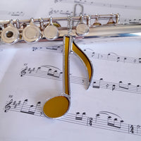 Cadeau artisanal en or pour musicien